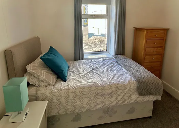 Scenic Pembrokeshire Cottage